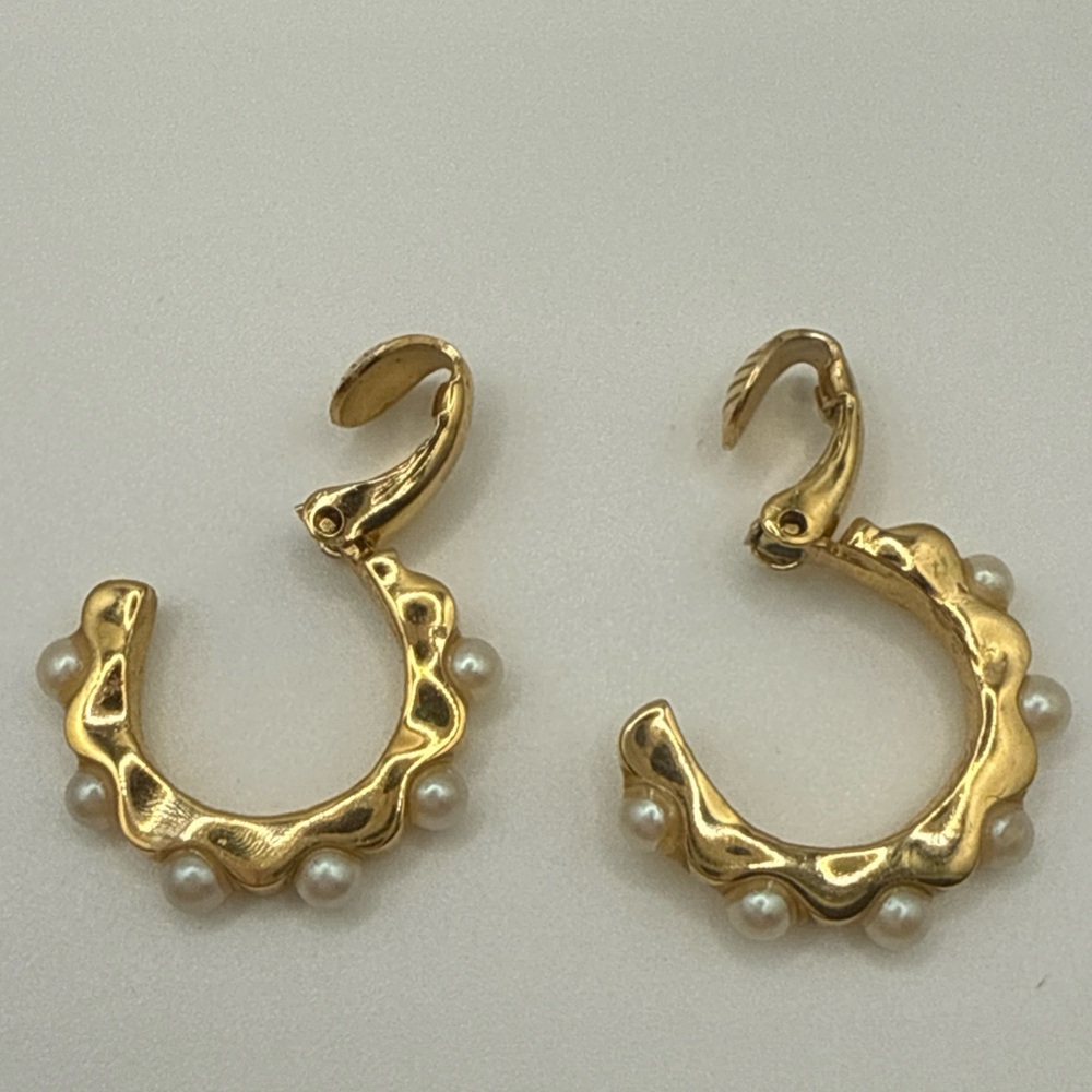 Givenchy Pearl and gold tone clip on hoops - vintage